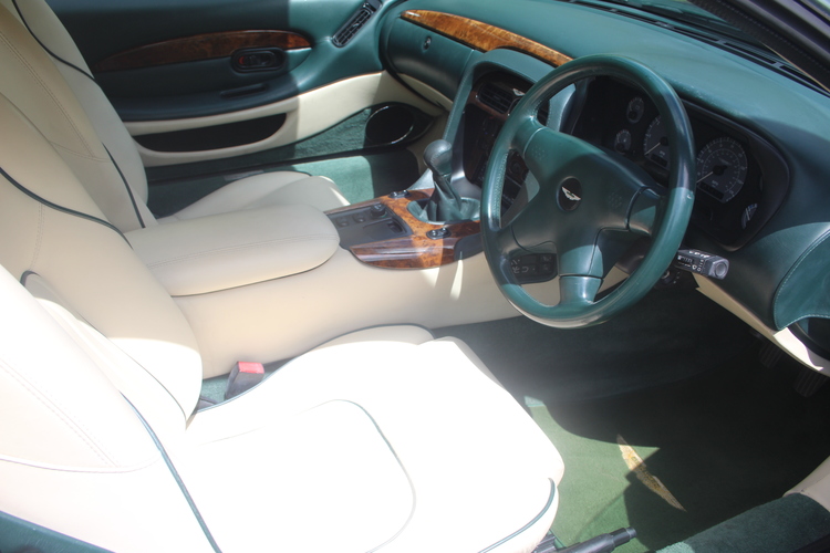 1995 Aston Martin DB7 £28,995