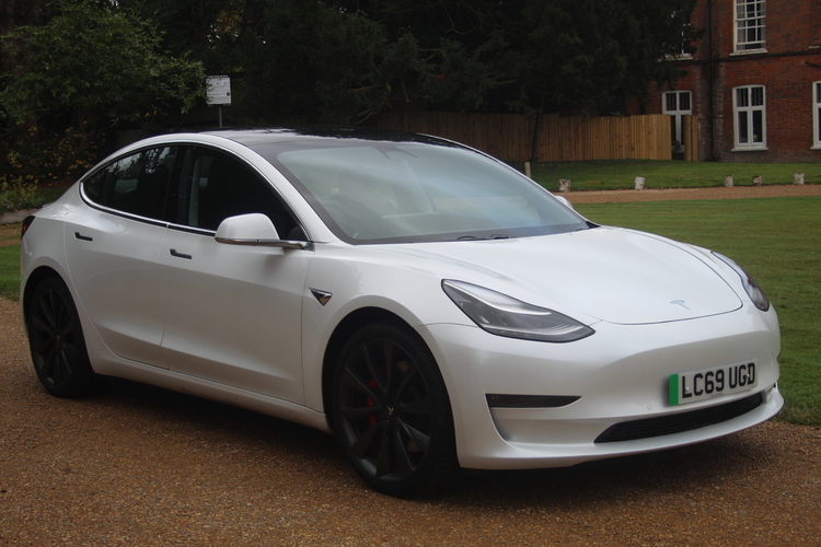 Tesla Model 3 Performance 4WD<br />2019 Pearl White Saloon NOW SOLD