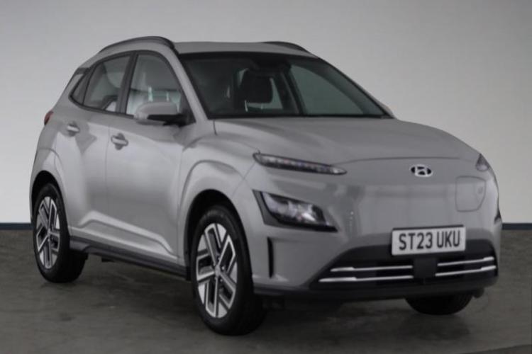Hyundai Kona 100kW SE Connect<br />2023 Metallic Grey Hatchback £15,995
