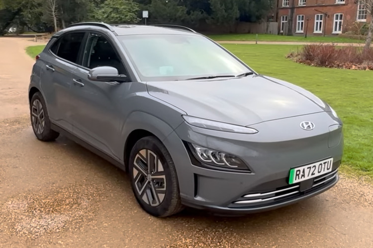 Hyundai Kona 150kW Ultimate 5dr<br />2023 Metallic Grey Hatchback £19,295